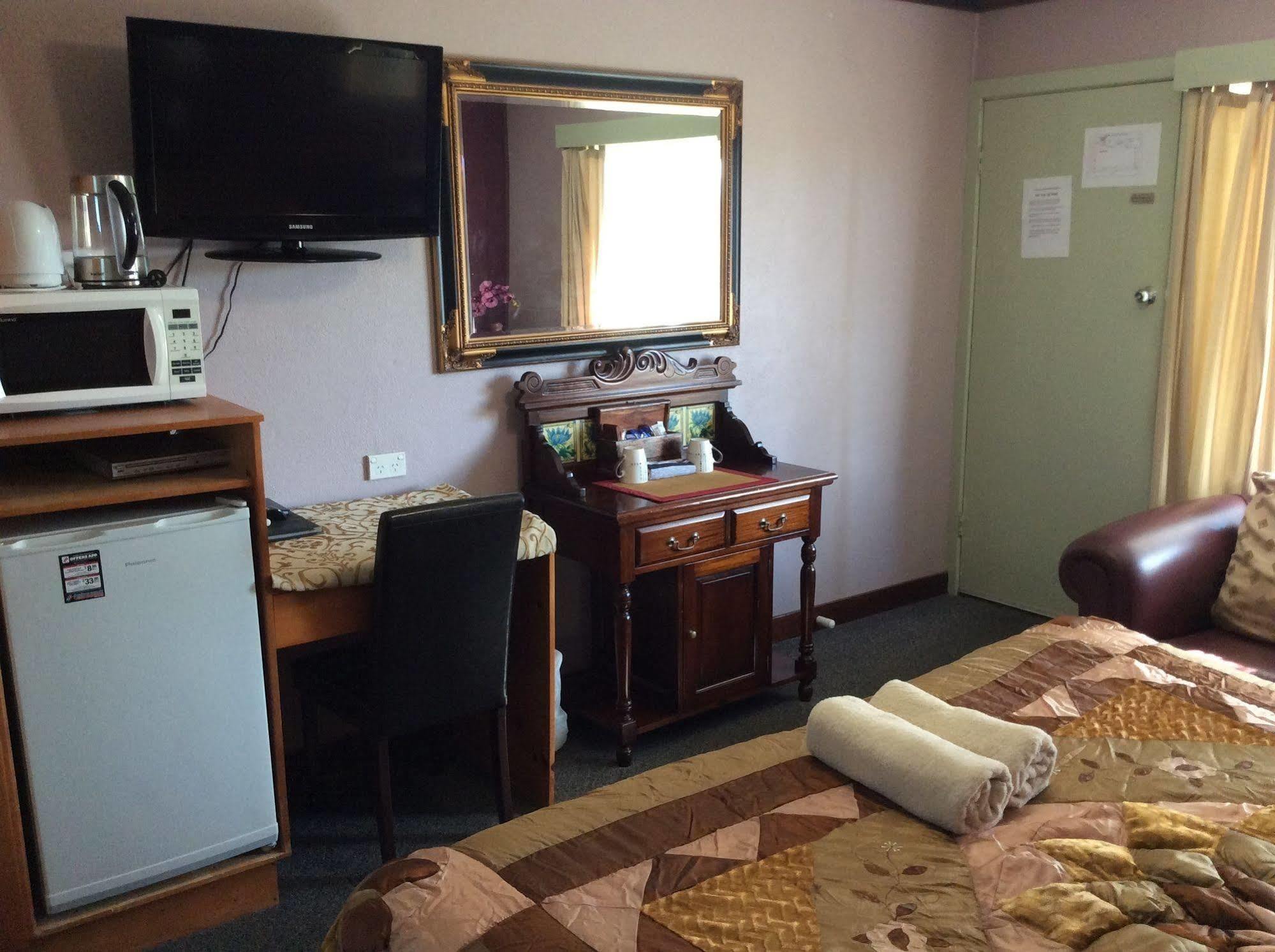 Kingaroy Country Motel エクステリア 写真