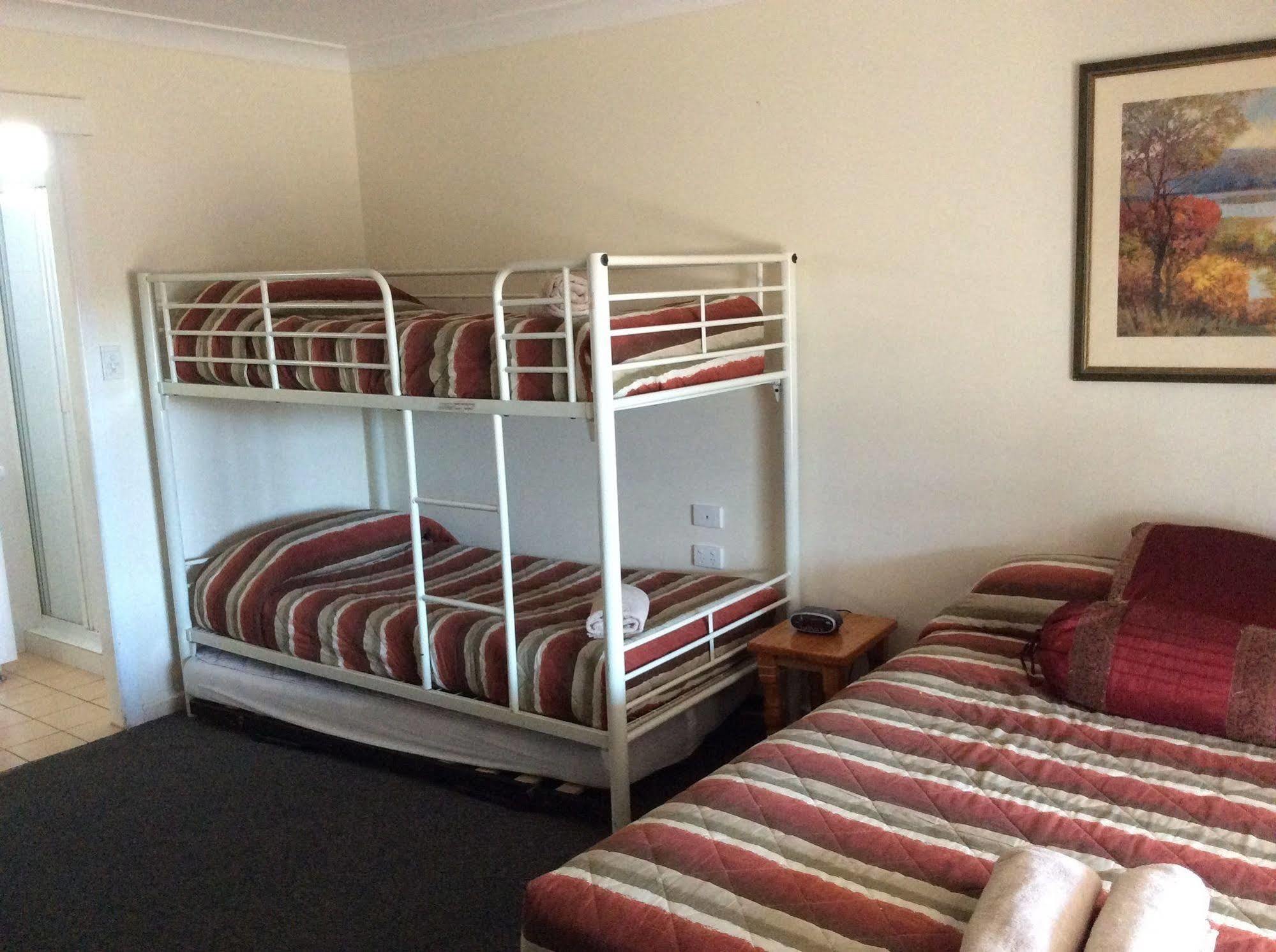 Kingaroy Country Motel エクステリア 写真